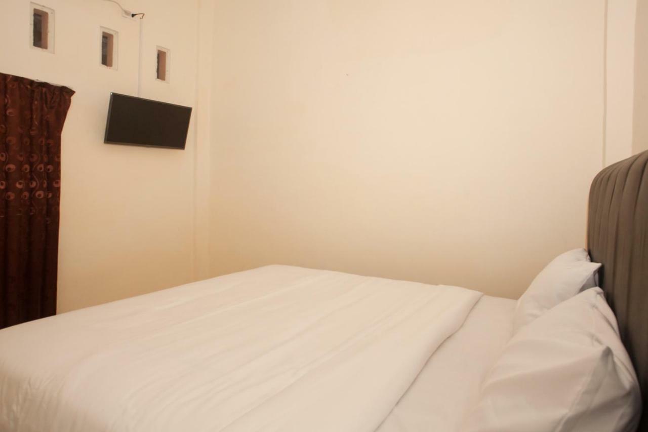 Oyo 1752 Hotel Wisata Kisaran Extérieur photo